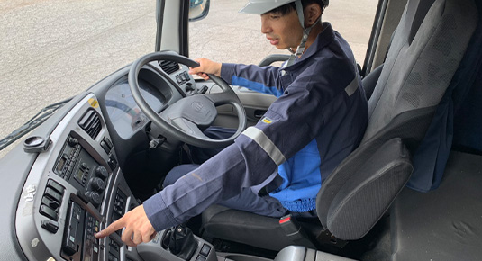 運送 ドライバー 採用