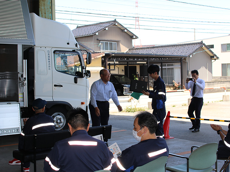 終了証